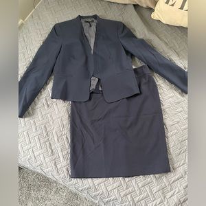Women’s Nine West Suit